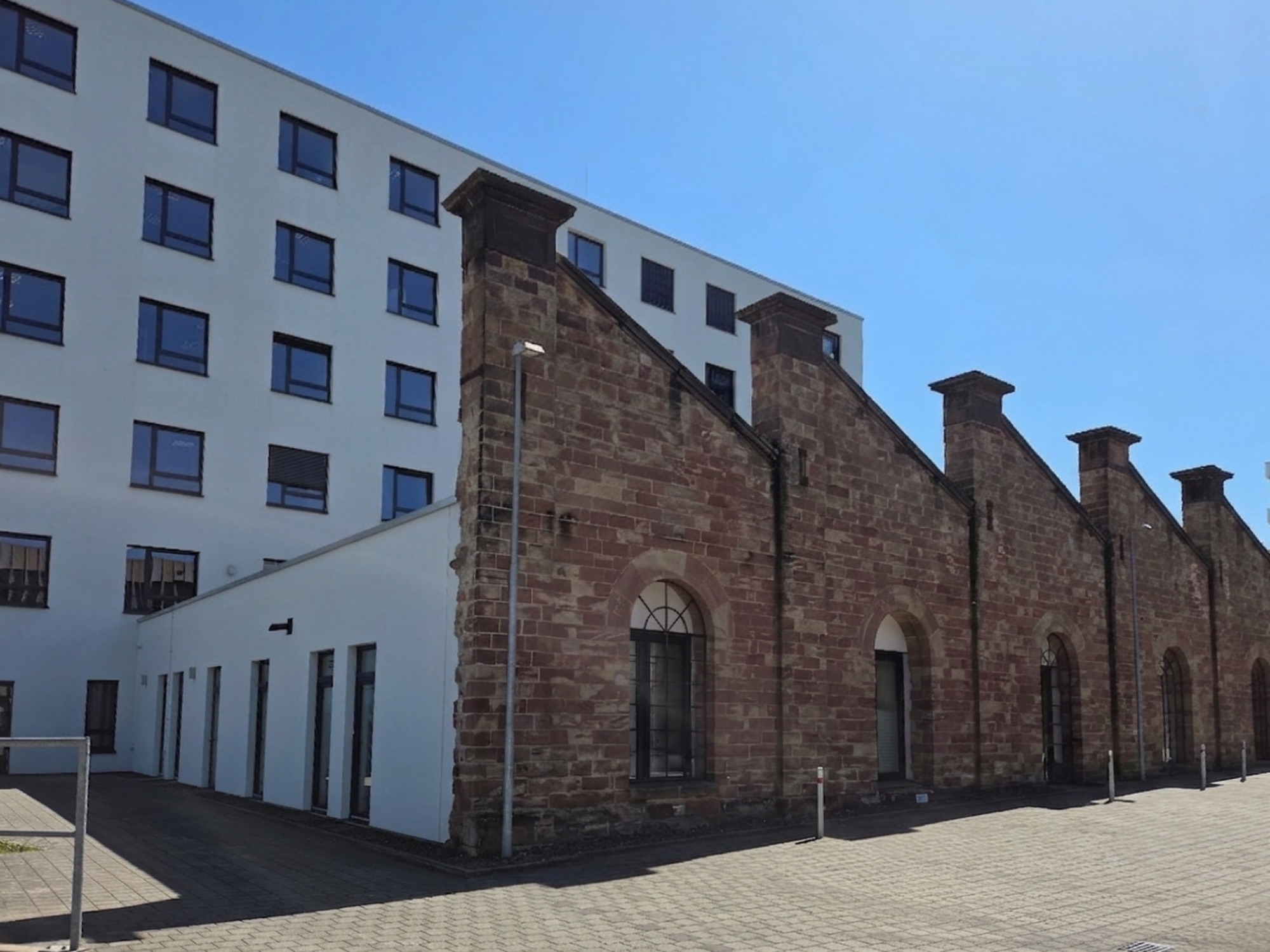 Außenansicht der historischen Bausubstanz